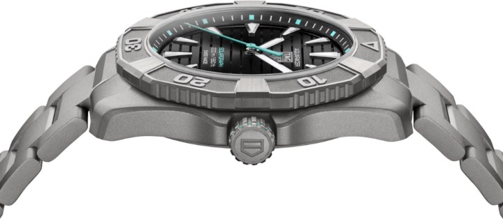 Obrázok z Tag Heuer Aquaracer Professional 200 Solargraph