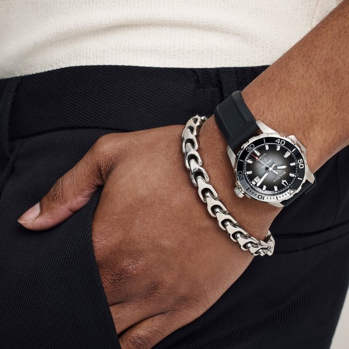 Obrázok z Bulova Marine Star Series B Automatic