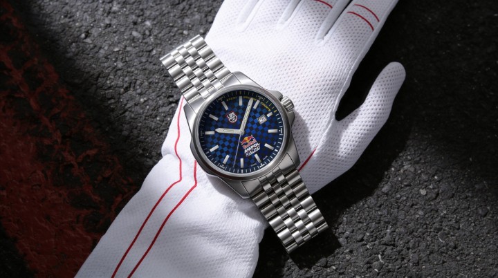 Obrázok z Luminox Sport Timer 2520 Series Red Bull AMPOL Racing Limited Edition