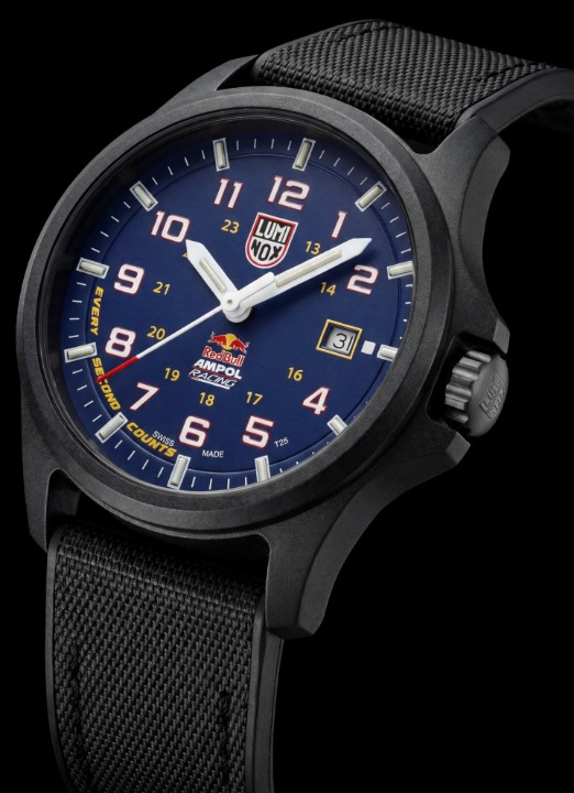 Obrázok z Luminox Atacama Field 1960 Series Red Bull AMPOL Racing Limited Edition
