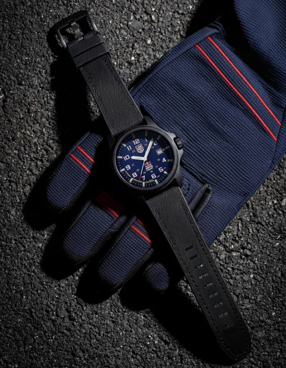 Obrázok z Luminox Atacama Field 1960 Series Red Bull AMPOL Racing Limited Edition