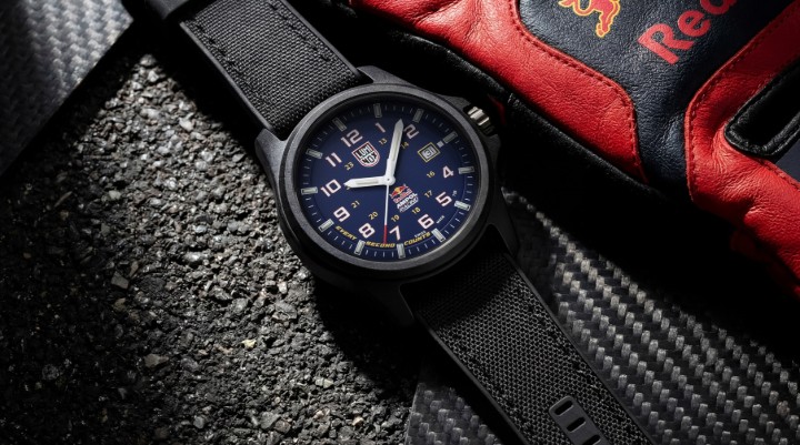 Obrázok z Luminox Atacama Field 1960 Series Red Bull AMPOL Racing Limited Edition