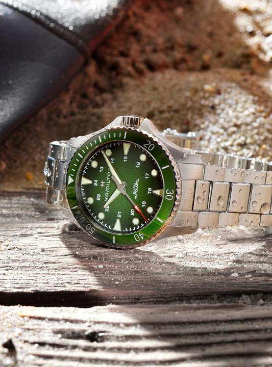 Obrázok z Hamilton Khaki Navy Scuba Auto