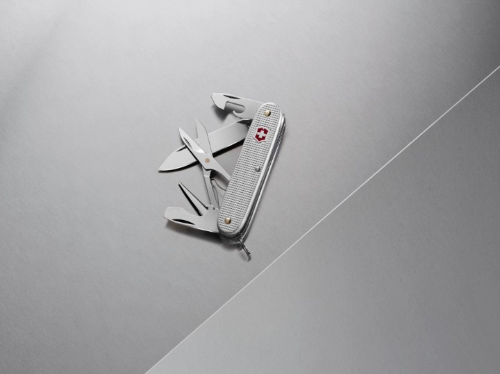 Obrázok z Kapesní nůž Victorinox Pioneer X Alox