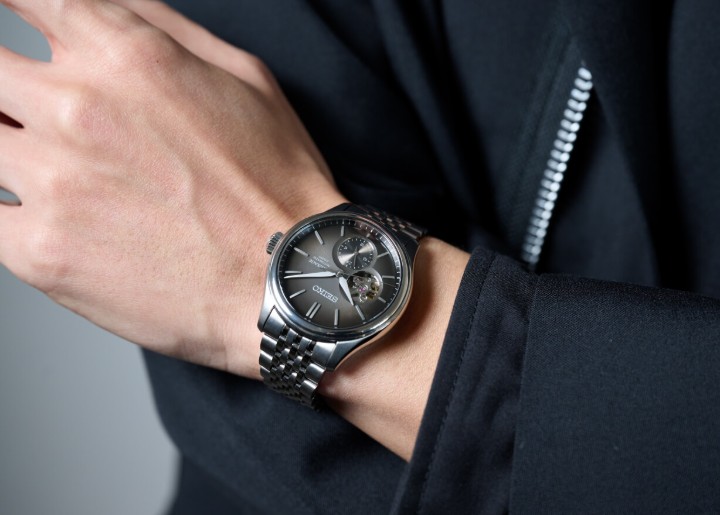 Obrázok z Seiko Presage Classic ‘Sumi-iro’ Open heart
