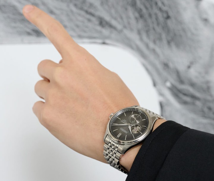 Obrázok z Seiko Presage Classic ‘Sumi-iro’ Open heart