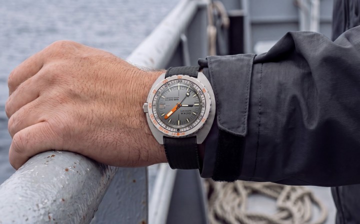 Obrázok z Doxa SUB 300 Ti5 Clive Cussler Limited Edition
