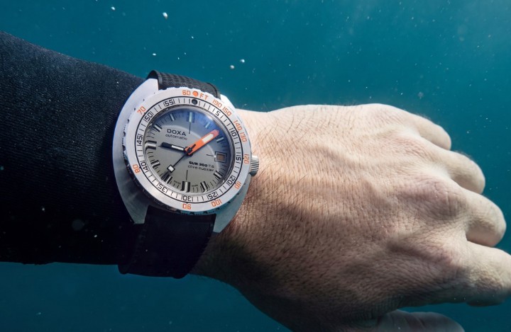 Obrázok z Doxa SUB 300 Ti5 Clive Cussler Limited Edition