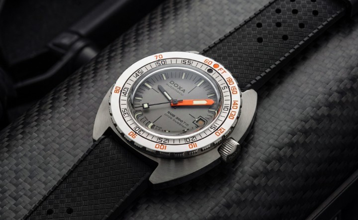 Obrázok z Doxa SUB 300 Ti5 Clive Cussler Limited Edition