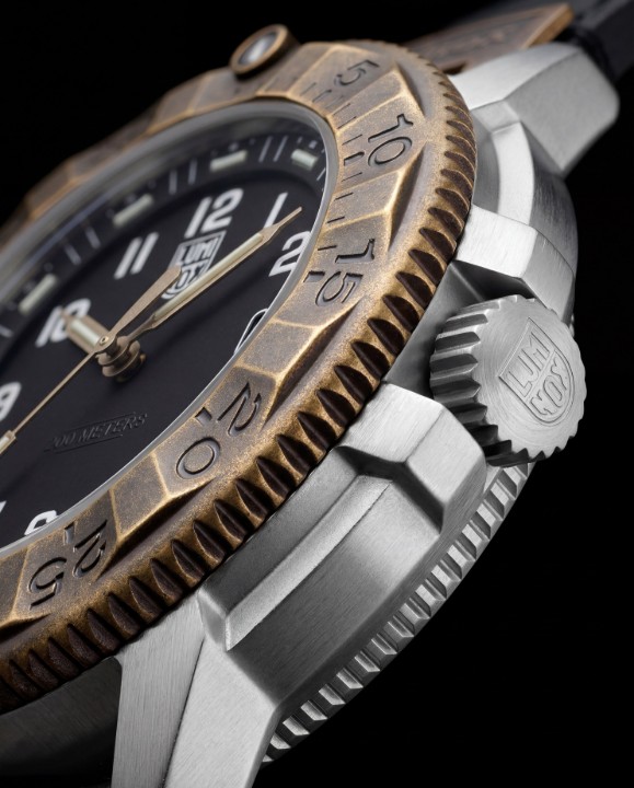 Obrázok z Luminox Adventure 1300 Series