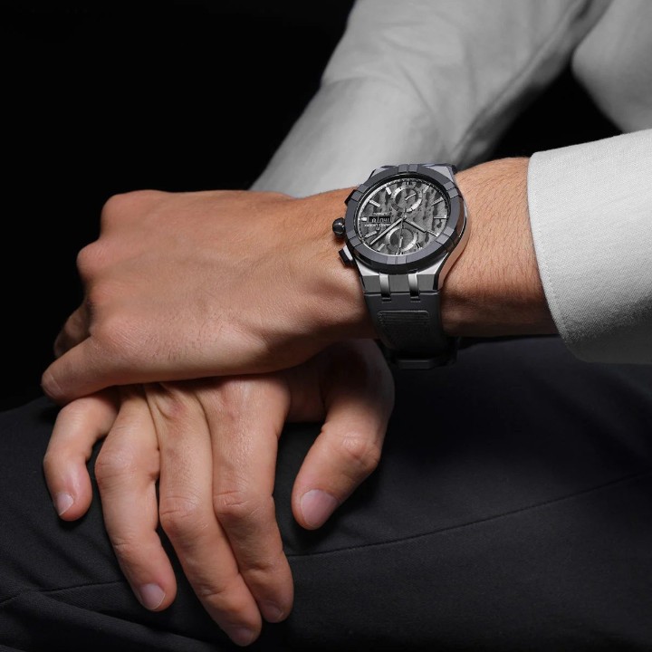 Obrázok z Maurice Lacroix Aikonic Automatic Carbon UD Chronograph