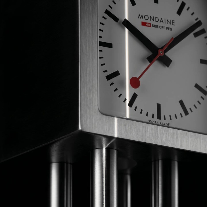 Obrázok z Stolní hodiny MONDAINE Zurich Meeting Point Clock - Miniature Edition