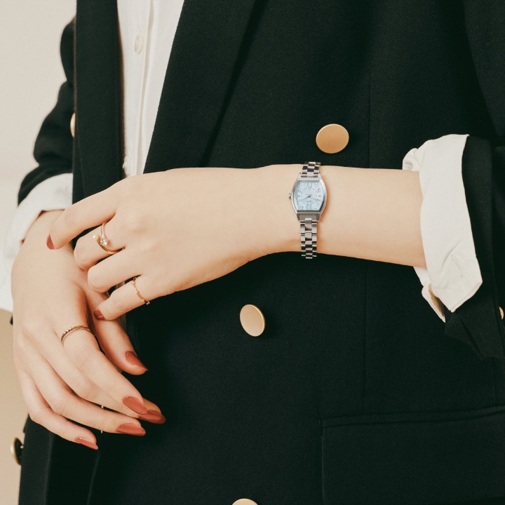 Obrázok z Seiko Quartz Lukia Happy