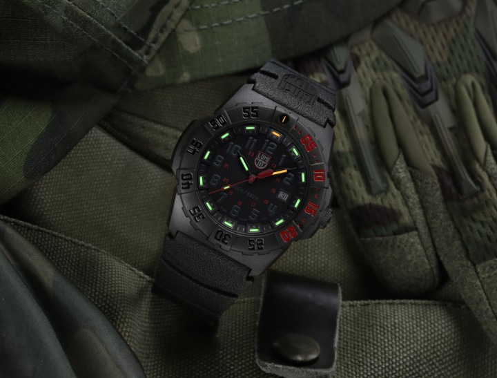 Obrázok z Luminox Navy SEAL 3550 Series