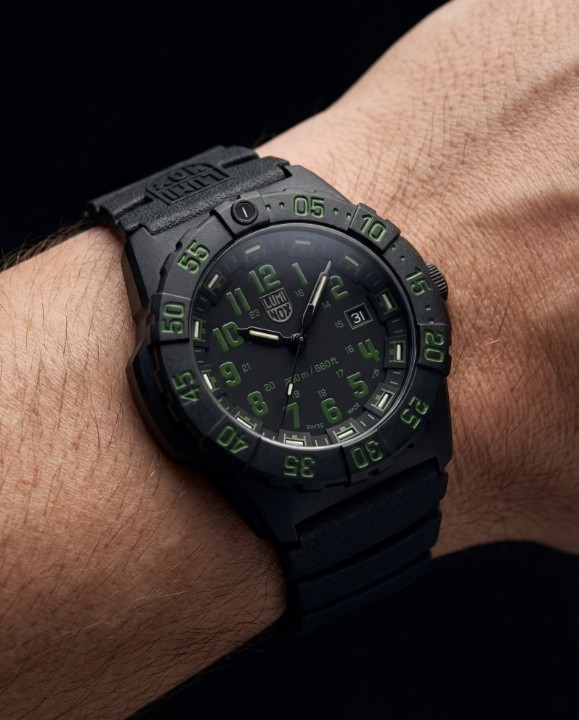 Obrázok z Luminox Navy SEAL 3550 Series