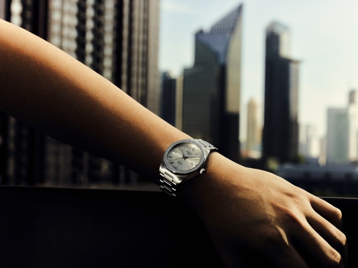 Obrázok z Tissot PRC 100 Solar
