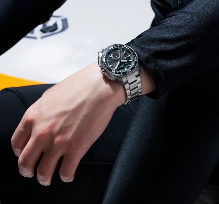 Obrázok z Citizen Promaster Marine Eco Drive Wave Tracker