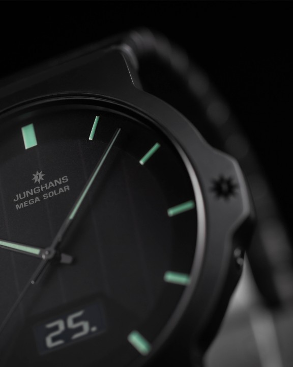 Obrázok z Junghans Force Mega Solar
