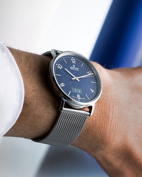 Obrázok z Junghans Milano Mega Solar