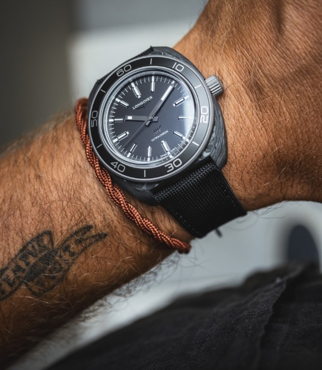 Obrázok z Longines Ultra-Chron Carbon