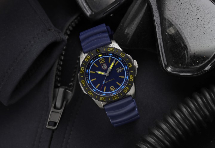 Obrázok z Luminox Pacific Diver 3120 Series Force Blue