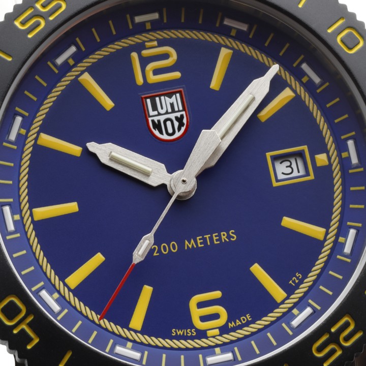 Obrázok z Luminox Pacific Diver 3120 Series Force Blue