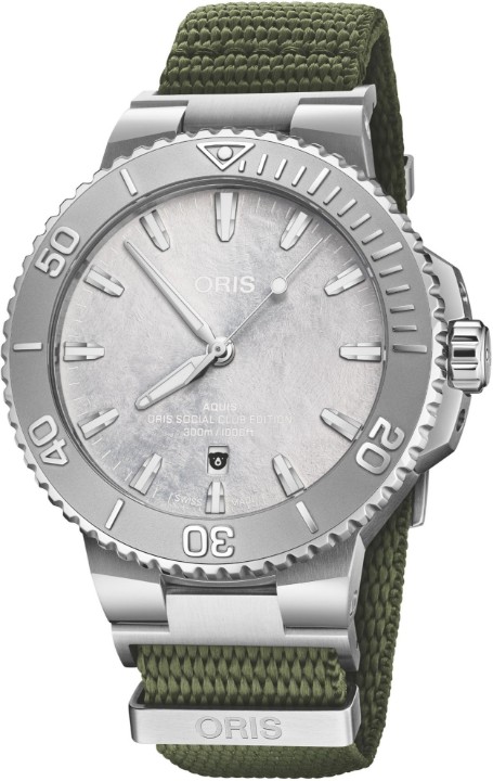 Obrázok z Oris Aquis Date Oris Social Club Edition II