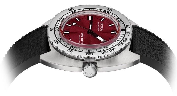 Obrázok z Doxa SUB 300 Ti5 Redcoral