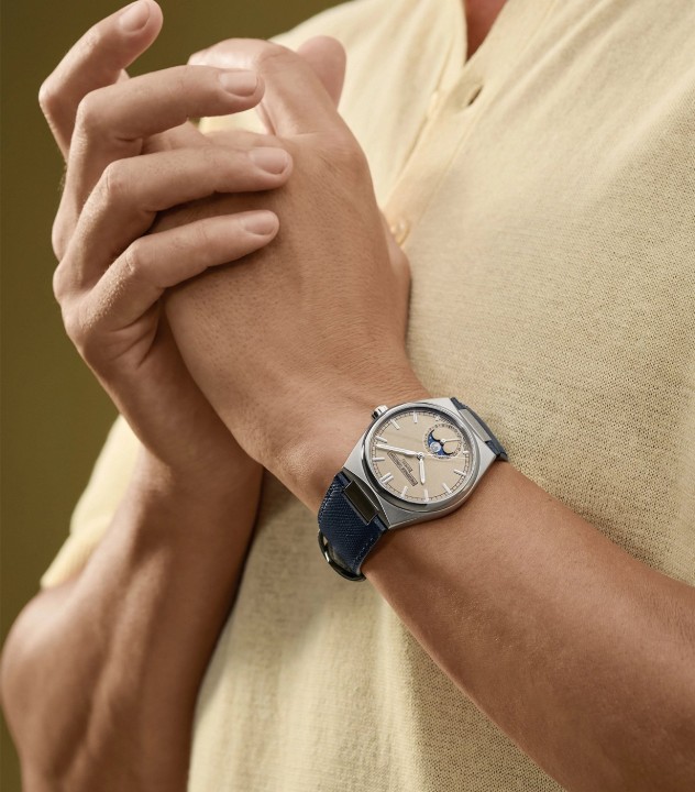 Obrázok z Frederique Constant Highlife Moonphase Date Manufacture