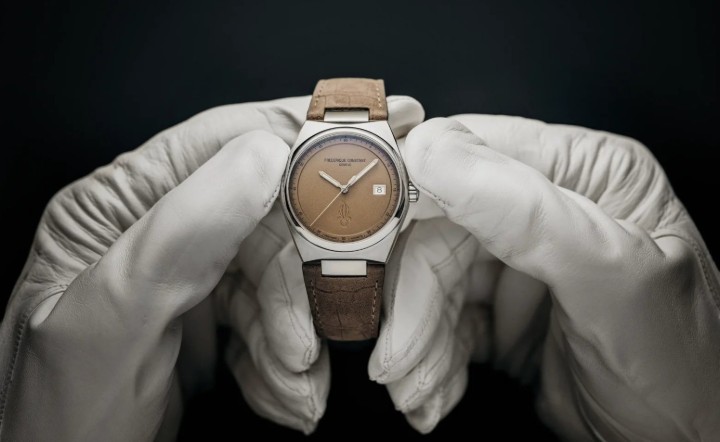 Obrázok z Frederique Constant Highlife Automatic x Légion Étrangère Limited Edition