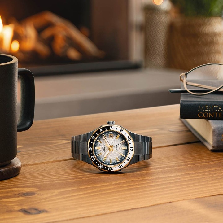 Obrázok z Citizen Series 8 GMT Limited Edition
