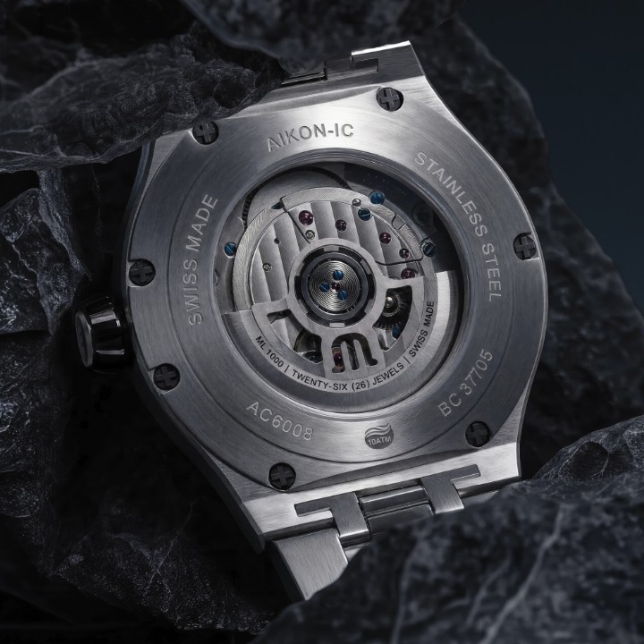 Obrázok z Maurice Lacroix Aikon-ic Frozen Carbon Colours