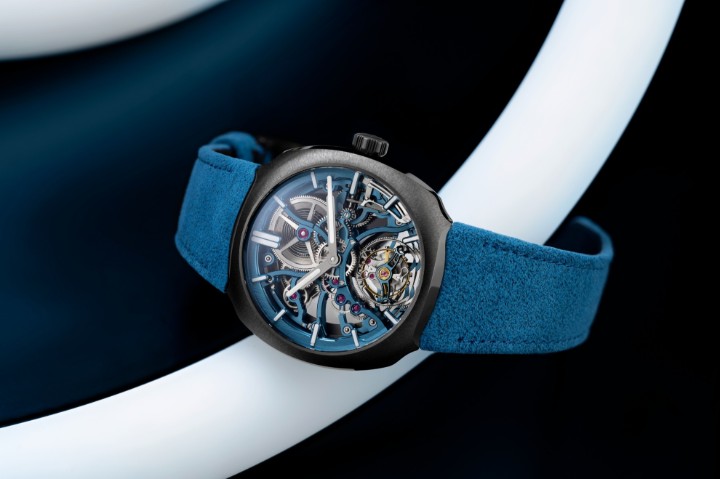 Obrázok z H. Moser & Cie Streamliner Tourbillon Skeleton Ceramic Alpine Limited Edition