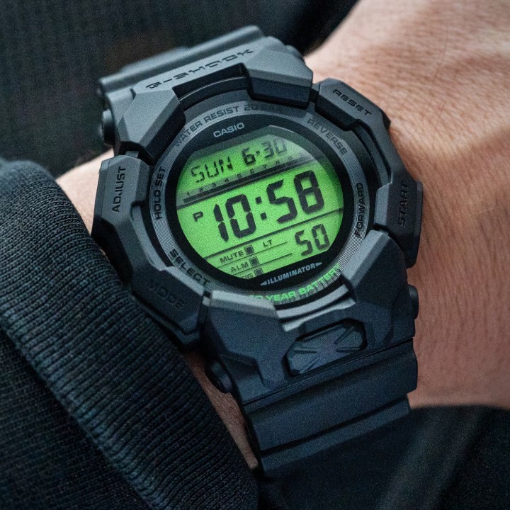 Obrázok z Casio G-Shock Carbon Core Guard Black and Electro Green