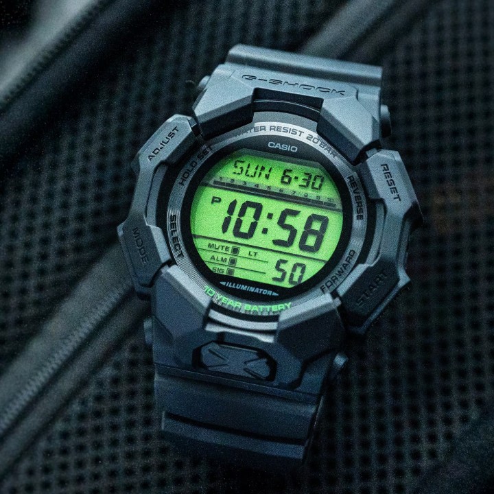 Obrázok z Casio G-Shock Carbon Core Guard Black and Electro Green