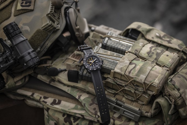 Obrázok z Luminox RECON Point Man 8820 Series Heritage