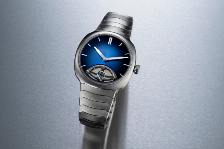 Obrázok z H. Moser & Cie Streamliner Retrograde Funky Blue