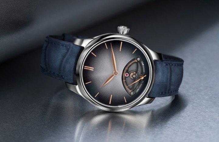 Obrázok z H. Moser & Cie Endeavour Retrograde Grey Fumé
