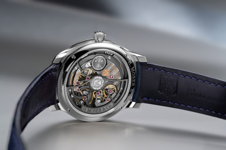 Obrázok z H. Moser & Cie Endeavour Retrograde Grey Fumé