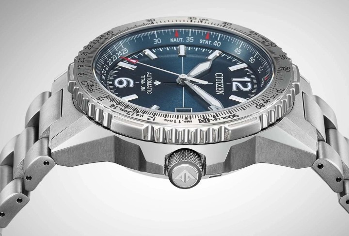 Obrázok z Citizen Promaster SKY Navihawk Automatic Super Titanium