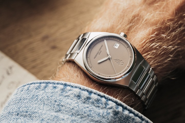 Obrázok z Frederique Constant Highlife Automatic x Légion Étrangère Limited Edition