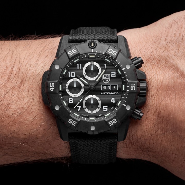 Obrázok z Luminox Master Carbon Seal Automatic Chronograph 3880 Series