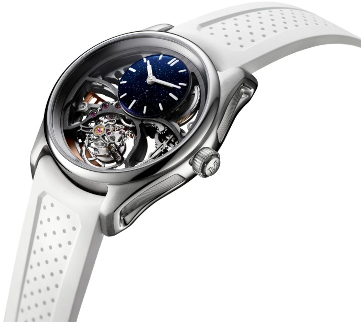 Obrázok z H. Moser & Cie Pioneer Cylindrical Tourbillon Skeleton Aventurine Saquon Barkley Edition
