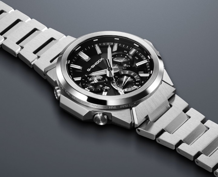Obrázok z Casio G-Shock G-Steel Carbon Core Guard