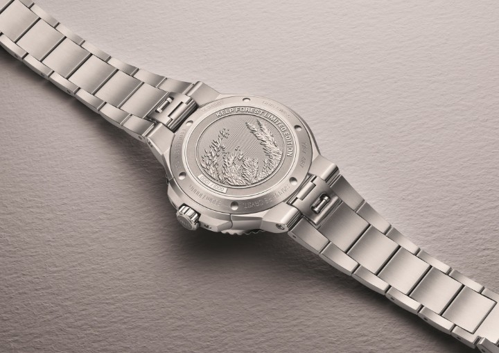 Obrázok z Oris Aquis Date Kelp Forest Limited Edition