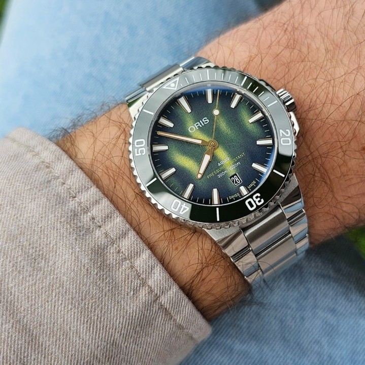 Obrázok z Oris Aquis Date Kelp Forest Limited Edition